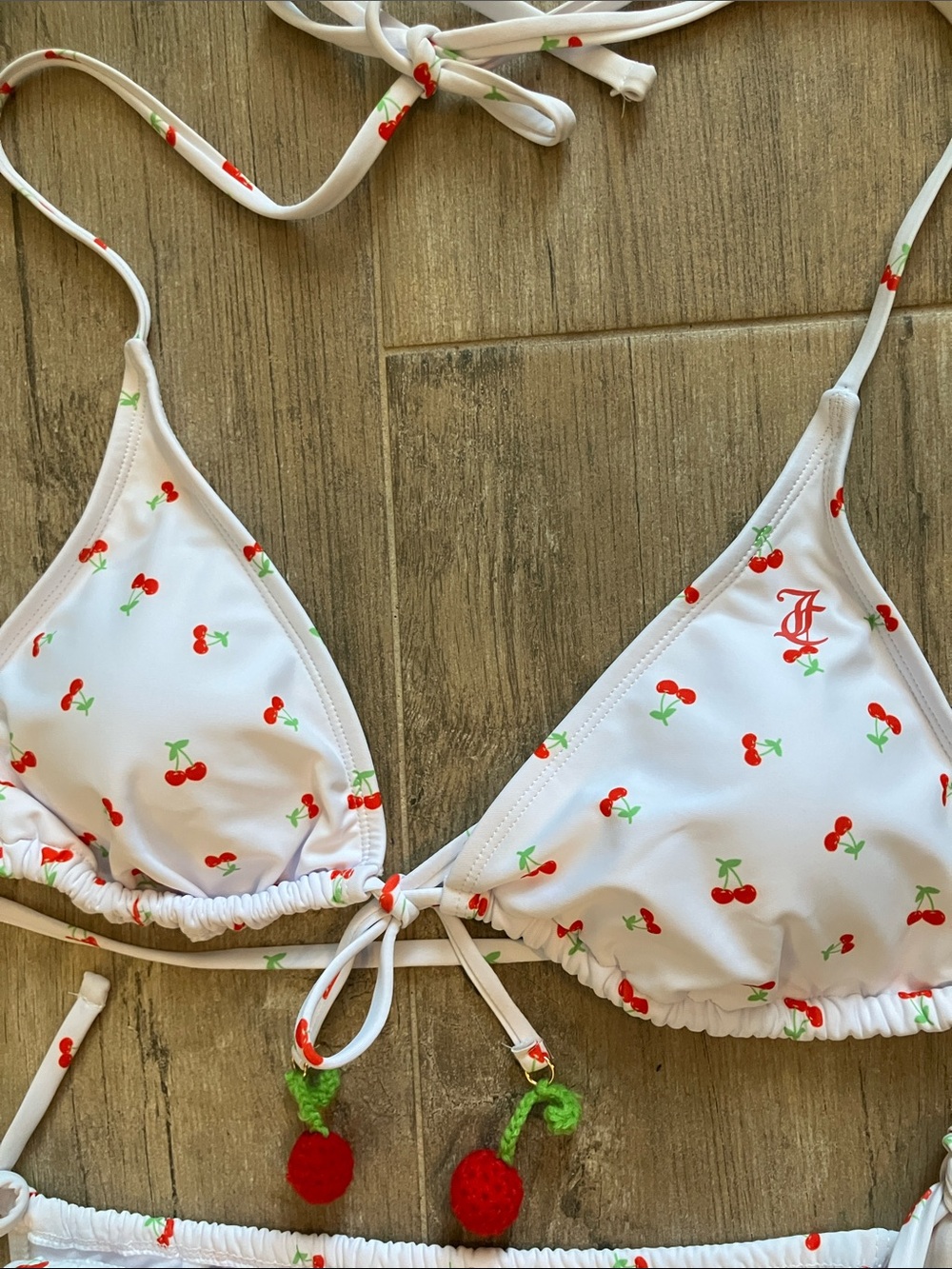 🍒Juicy Couture white bikini w/cherries all over sz XL NWT - Picture 4 of 11